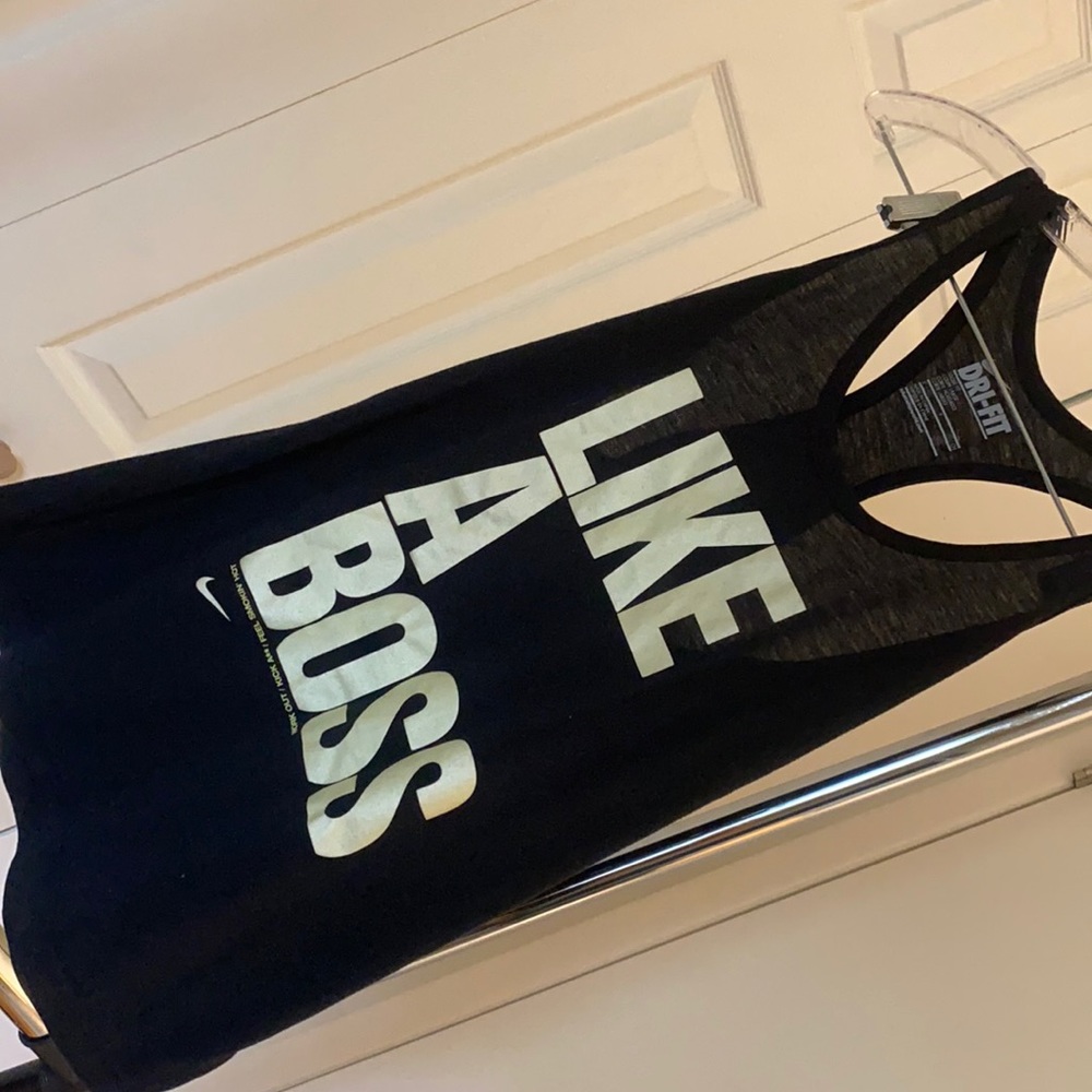 Nike workout tank